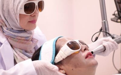 Kulit Kusam dan Berjerawat? Saatnya Ucapkan Selamat Tinggal! Hollywood Laser Solusinya!