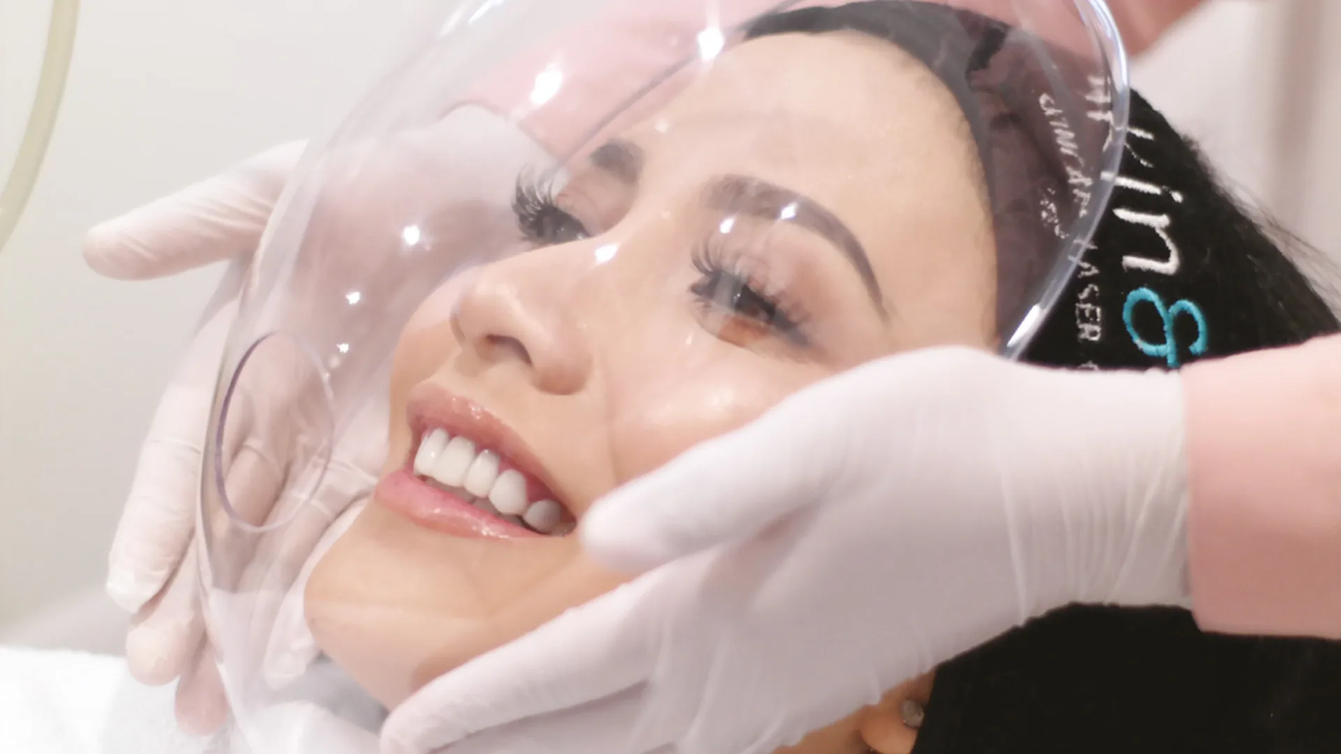 25 Oxy Caviar Facial