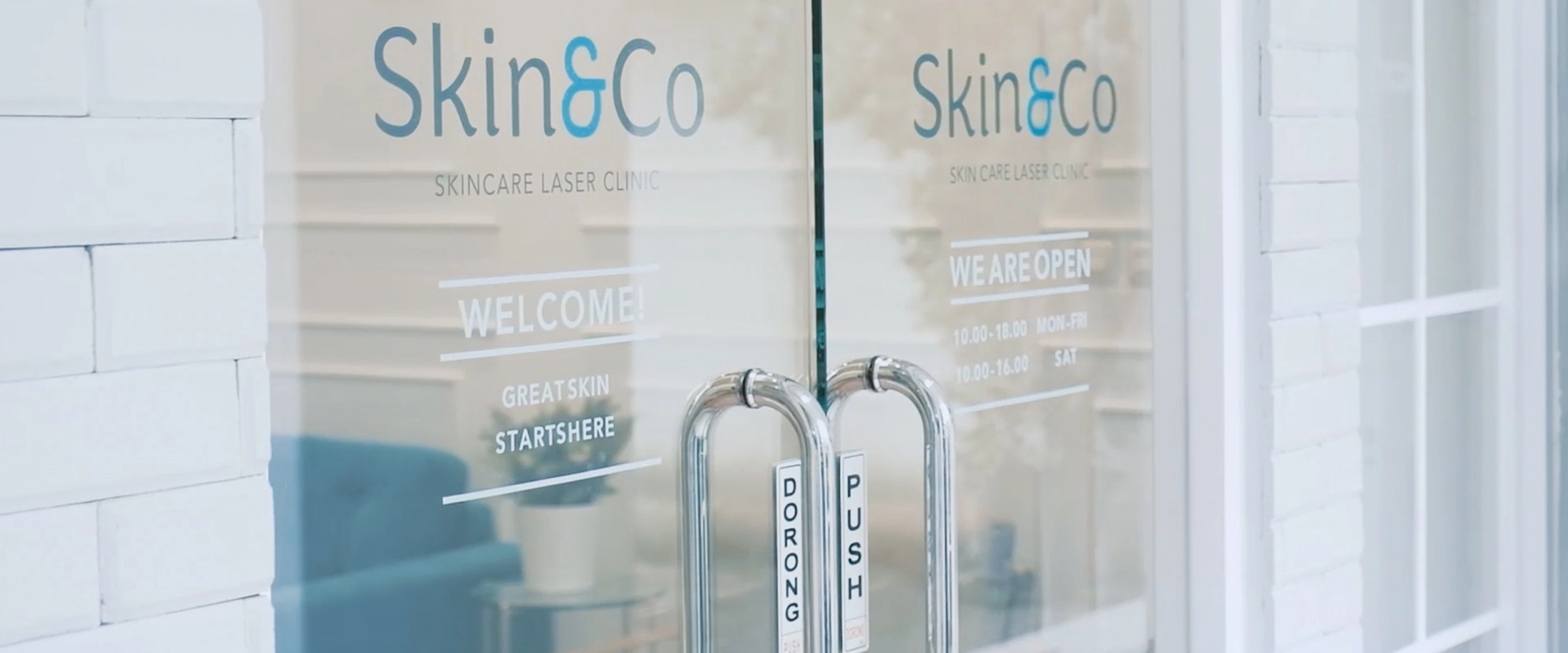 Banner Contact Skinco Contact